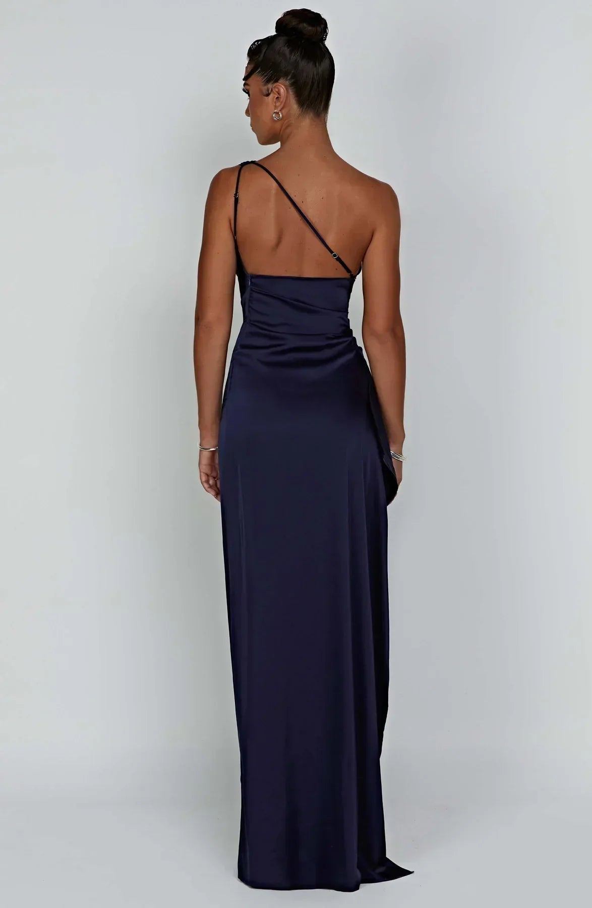 Olivianne - Elegant Pleated Satin Slit Dress with One-Shoulder Design