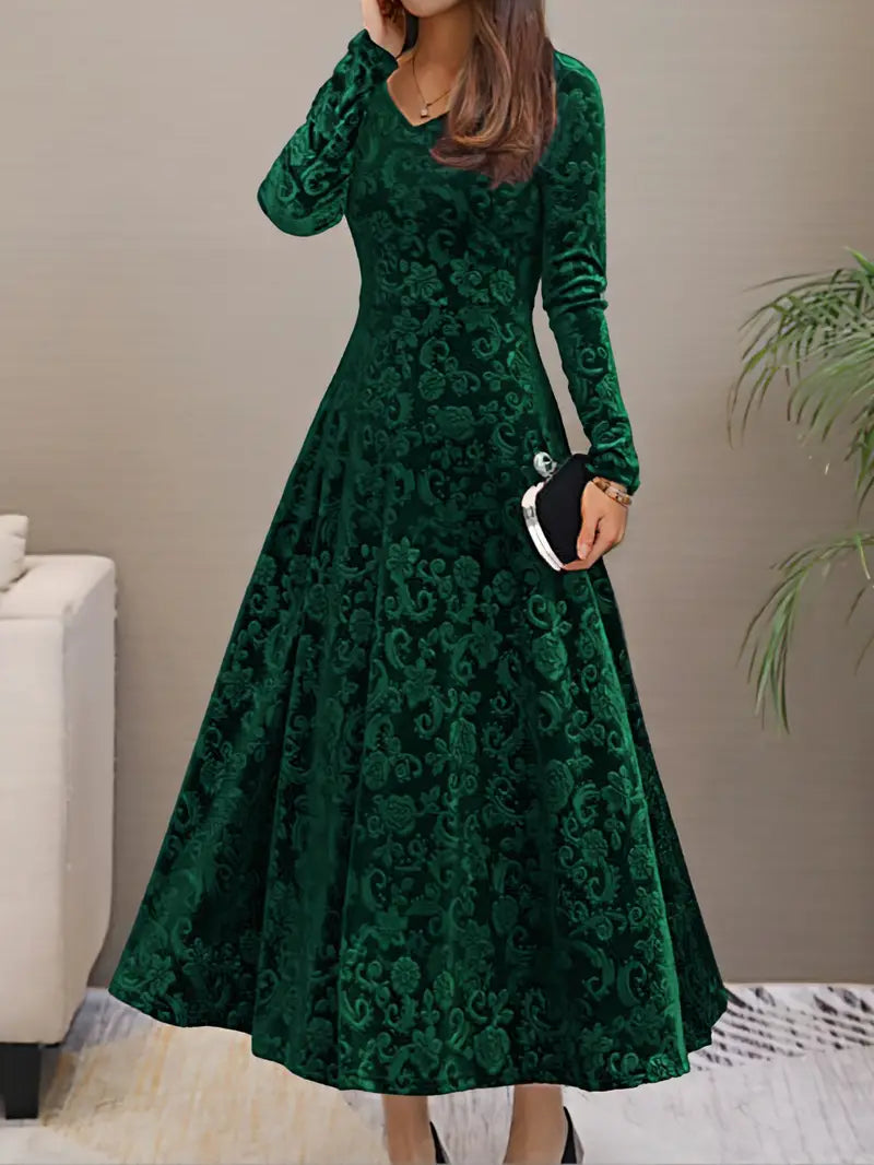Kyleigh - Elegant Women's Dress with Modern Design and Comfort
