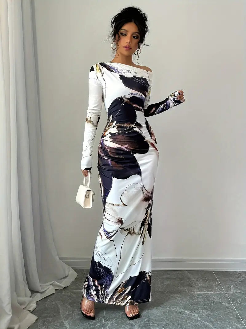 Yasmin - Elegant Long-Sleeved Maxi Dress with Abstract Print