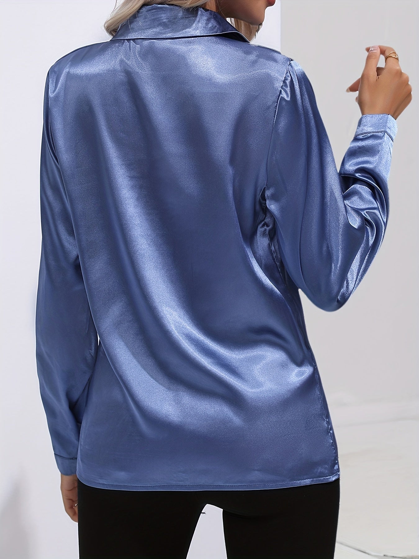 Dora - Elegant Women's Blouse in Luxurious Satin Finish