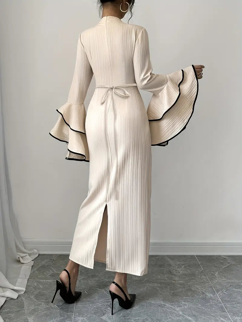 Nerys - Elegant Midi Dress with Flared Sleeves and High Neckline