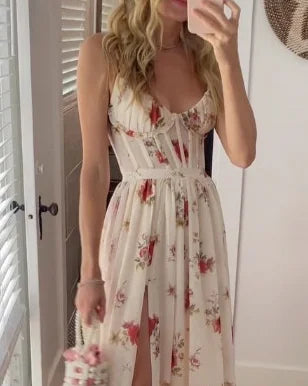 Buffy - Elegant Floral Maxi Dress with Ruffle Details