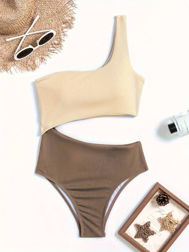 Rosalind - Stylish and Sexy One-Shoulder Bikini Set in Ribbed Fabric