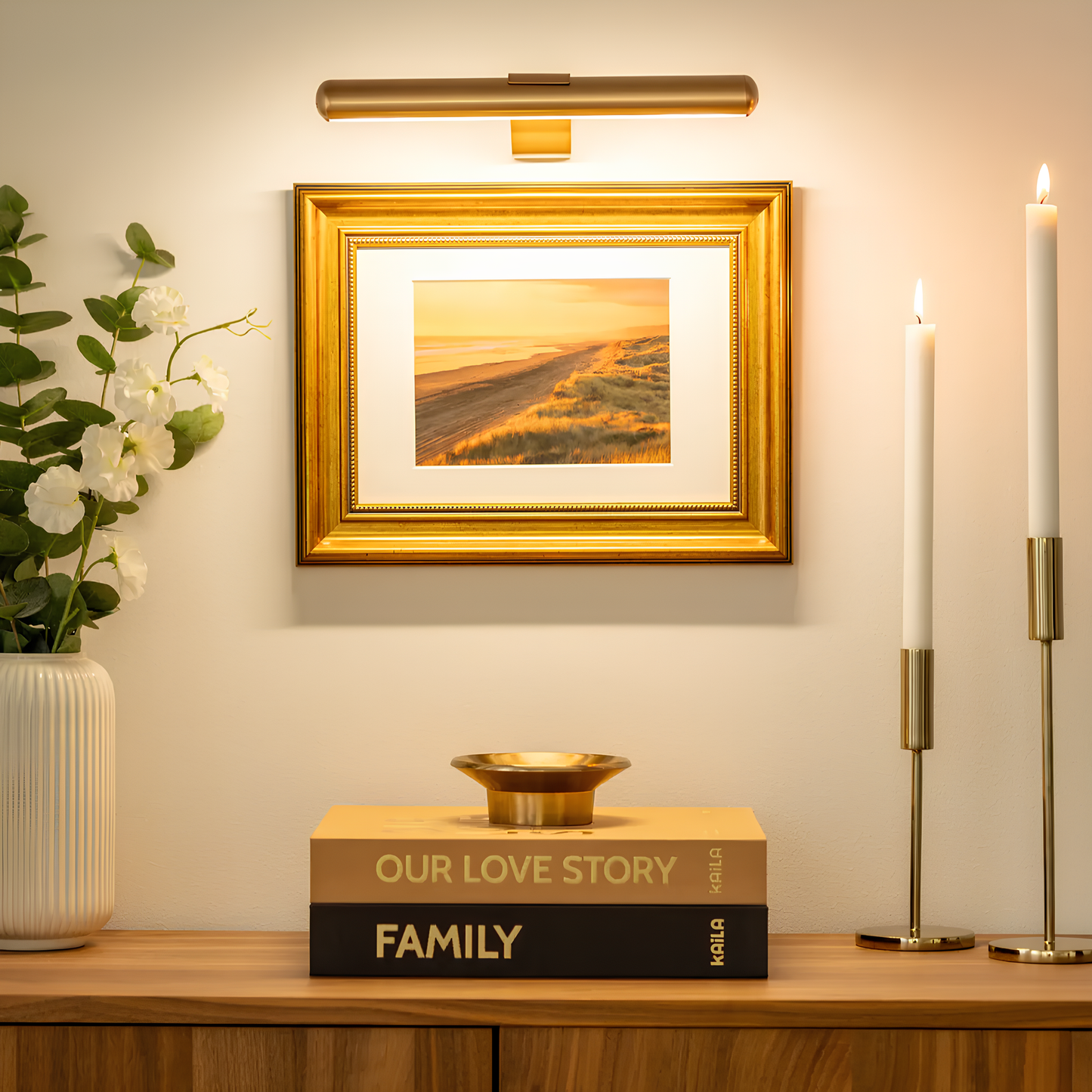 Greenora - ArtGlow LED Wall Lamp Wireless Lighting For Art Lovers