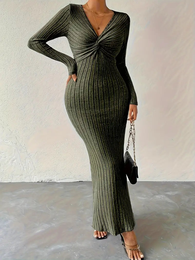 Ottilie - Chic Sexy Knitted Maxi Dress with Twisted Front and Deep V-neck