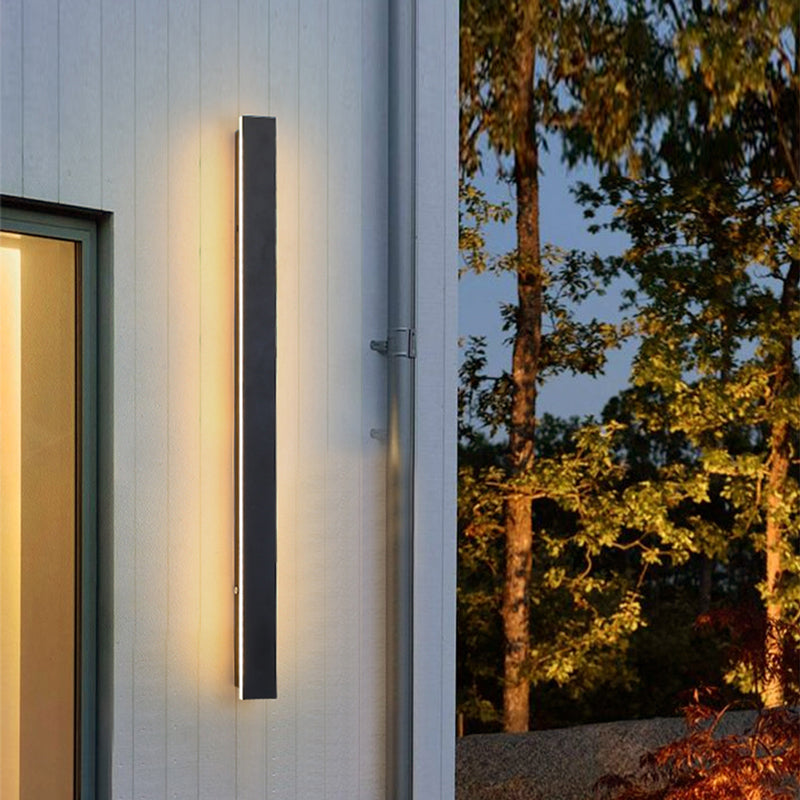 Aliana - Stylish Contemporary LED Wall Light for Outdoor Spaces