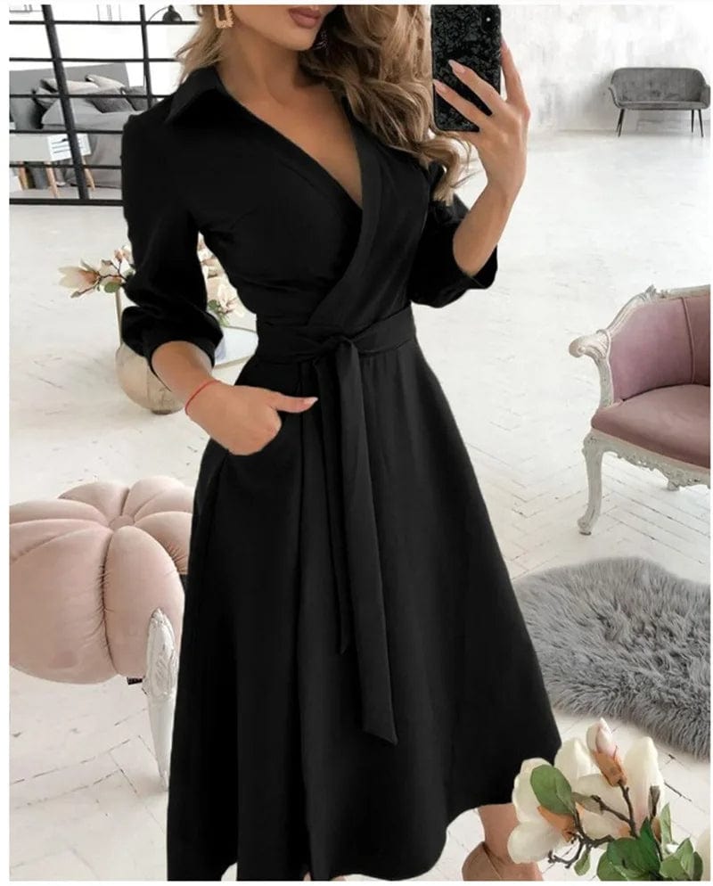 Paityn - Elegant Wrap Dress with Butterfly Print for Sophisticated Style