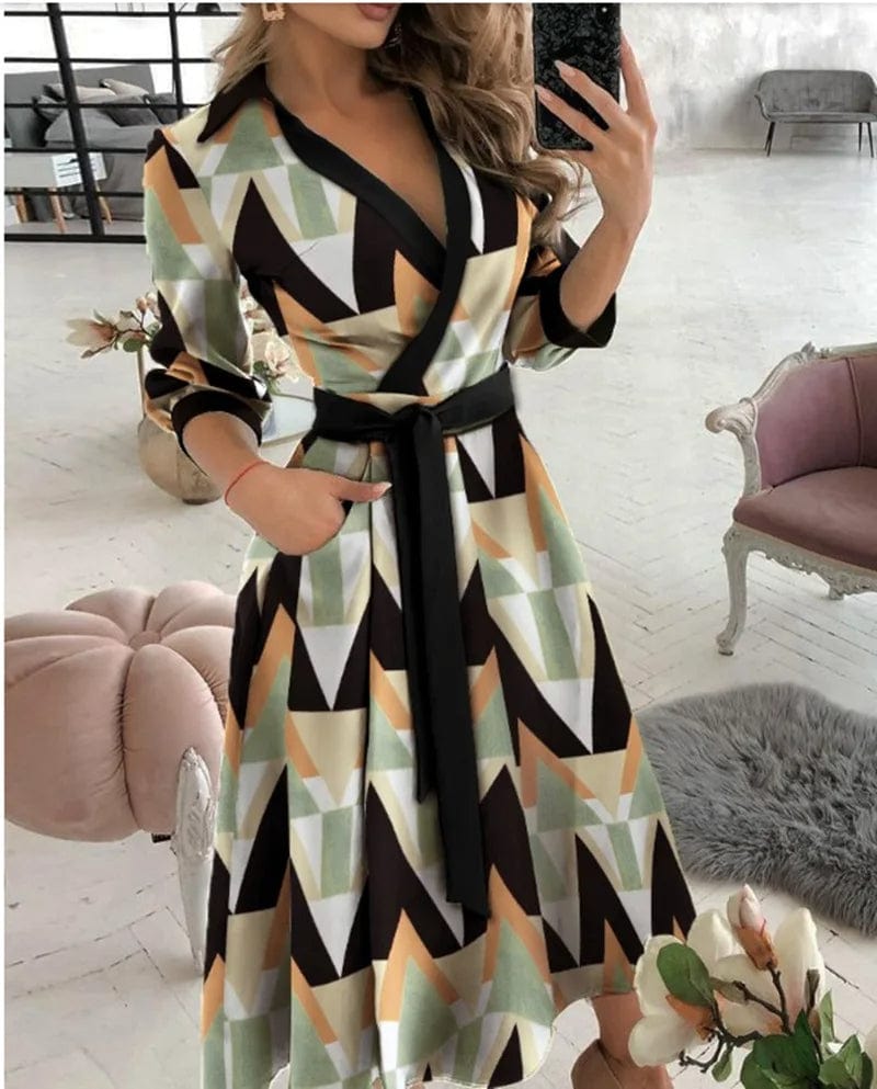 Paityn - Elegant Wrap Dress with Butterfly Print for Sophisticated Style