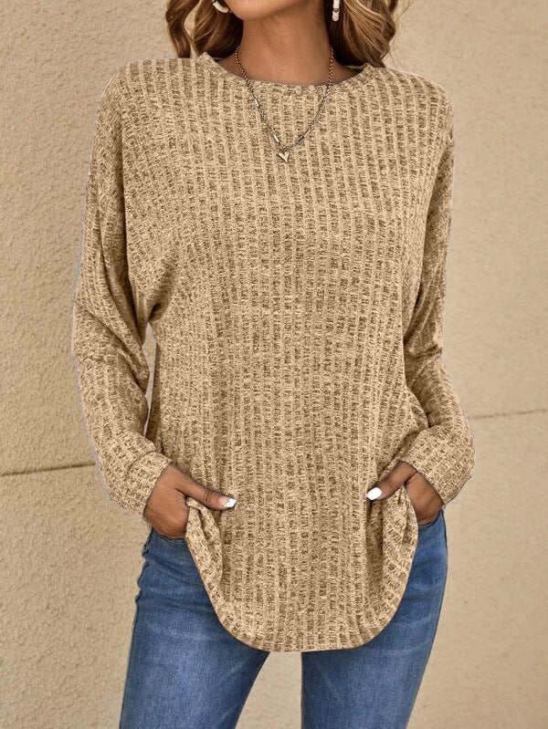 Bex - Stylish Long-Sleeved Sweater for Cooler Days