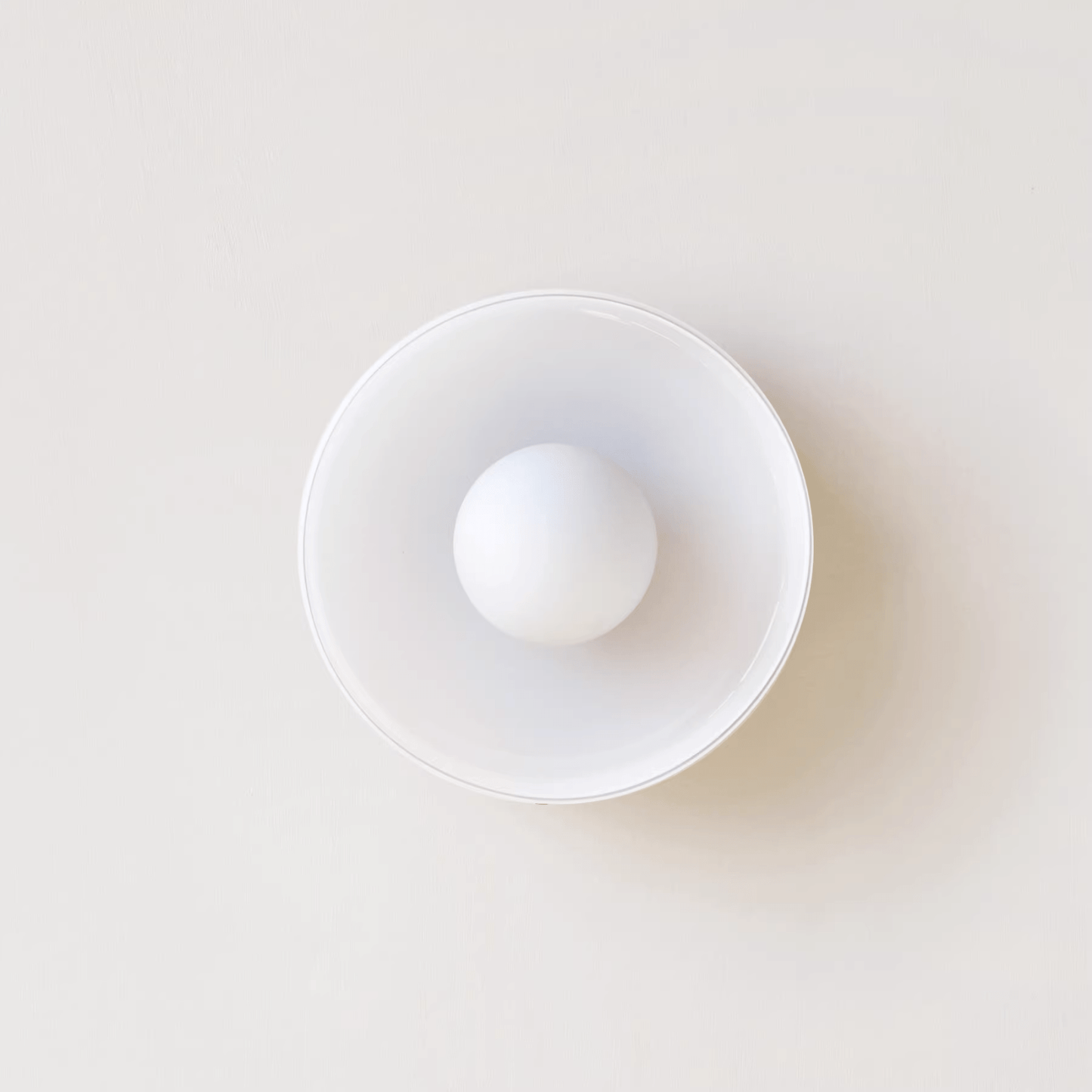 Alvarra - Modern Round Ceiling Lamp With Orange Ring And Ball