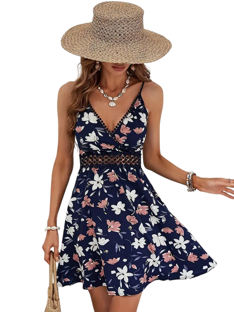 Regina - Chic Women's Dress with Spaghetti Straps and Lace Detail