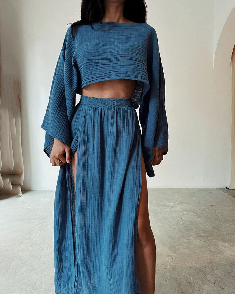 Amara - Stylish Two-Piece Set for Women with Flowy Skirt and Crop Top