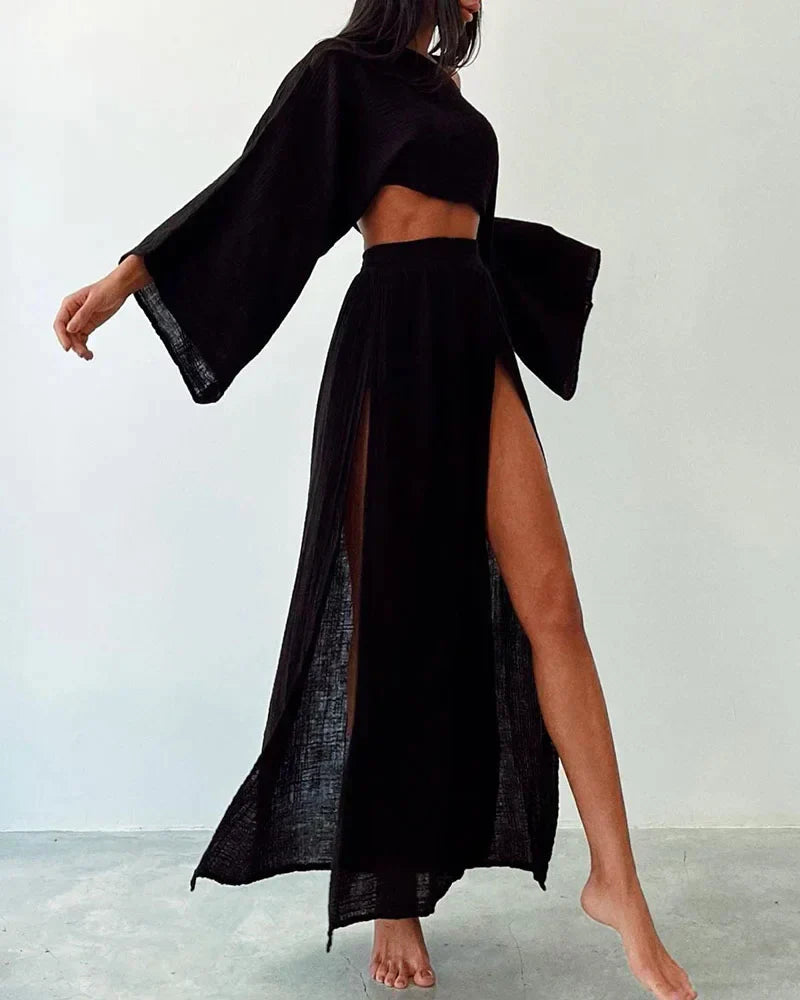 Amara - Stylish Two-Piece Set for Women with Flowy Skirt and Crop Top