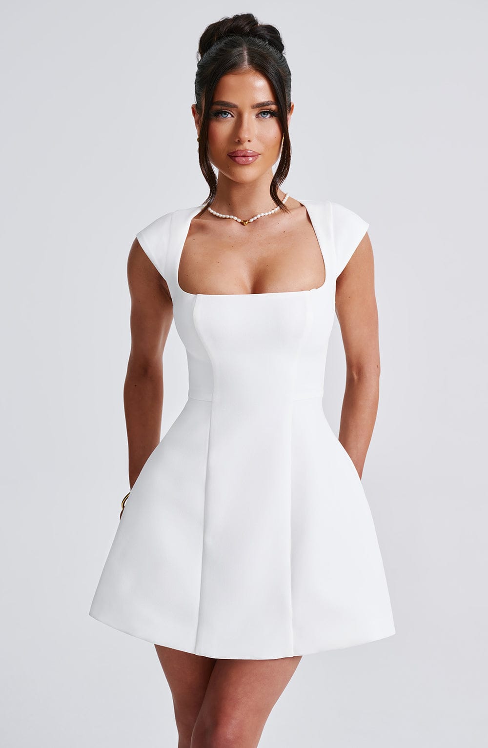 Mercy - Elegant Ivory Mini Dress with Flattering Fit