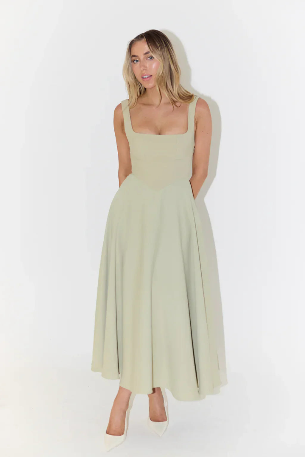 Hattie-Rae - Stylish High-Waisted Square-Neck Midi Dress for Summer Elegance