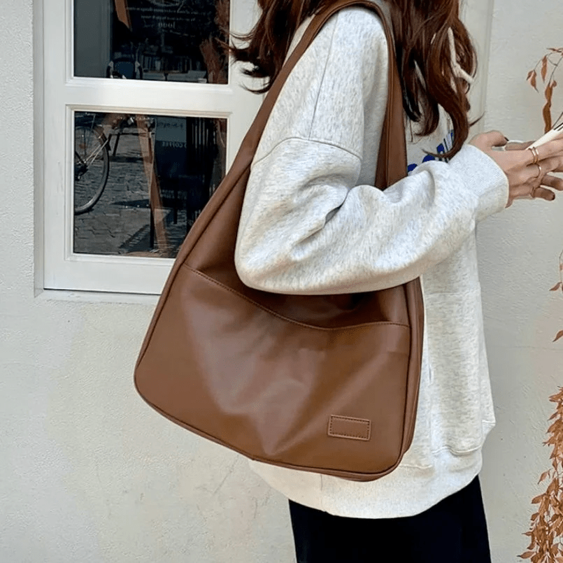 Zofia - Spacious and Stylish Large Shoulder Bag for Everyday Use