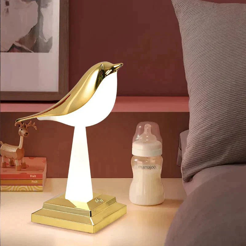Glowsync- Stylish Bird-Inspired Table Lamp for Elegant Lighting