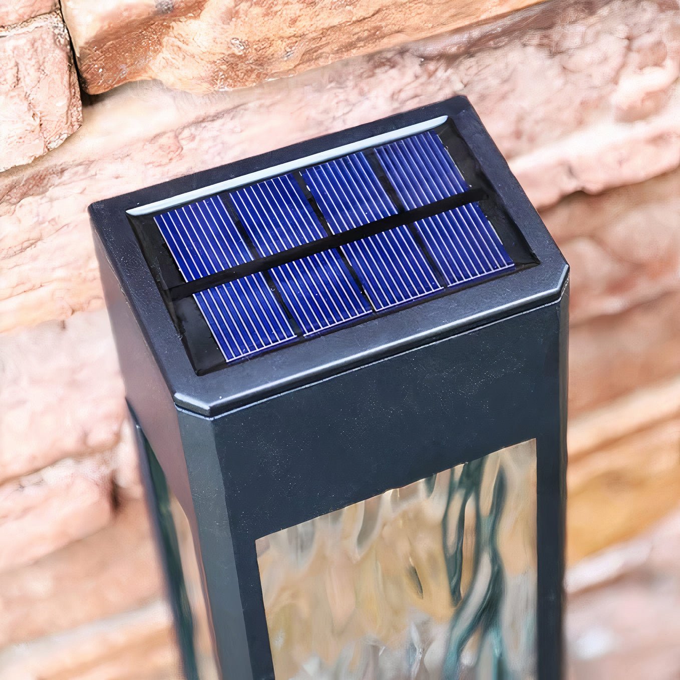 ShinePod - Modern Solar Wall Light for Eco-Friendly Outdoor Illumination