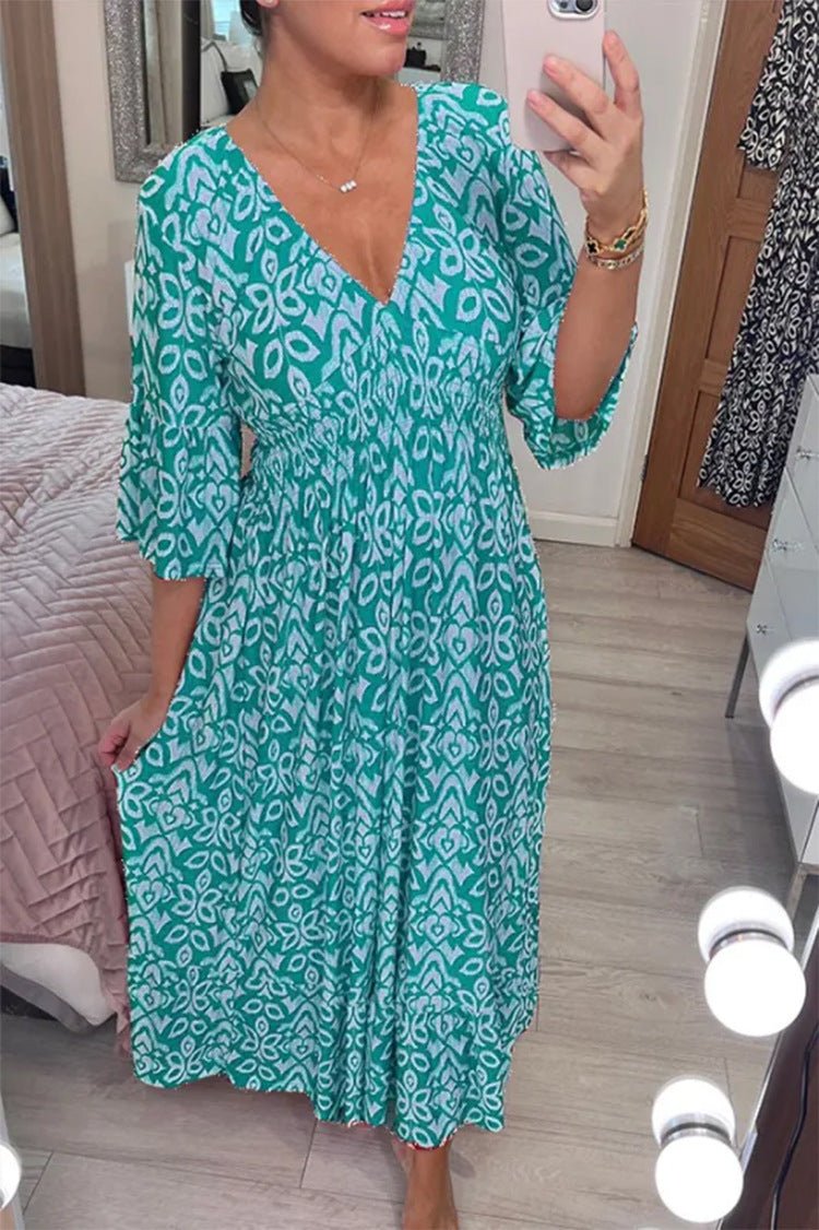 Annabel - Vibrant Printed V-Neck Dress for Effortless Style