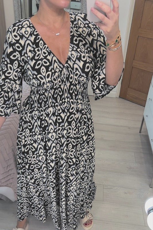 Annabel - Vibrant Printed V-Neck Dress for Effortless Style
