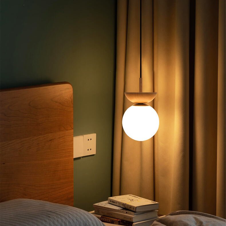 AuraCove - Minimalist Japanese Ceiling Light with Natural Wood Design