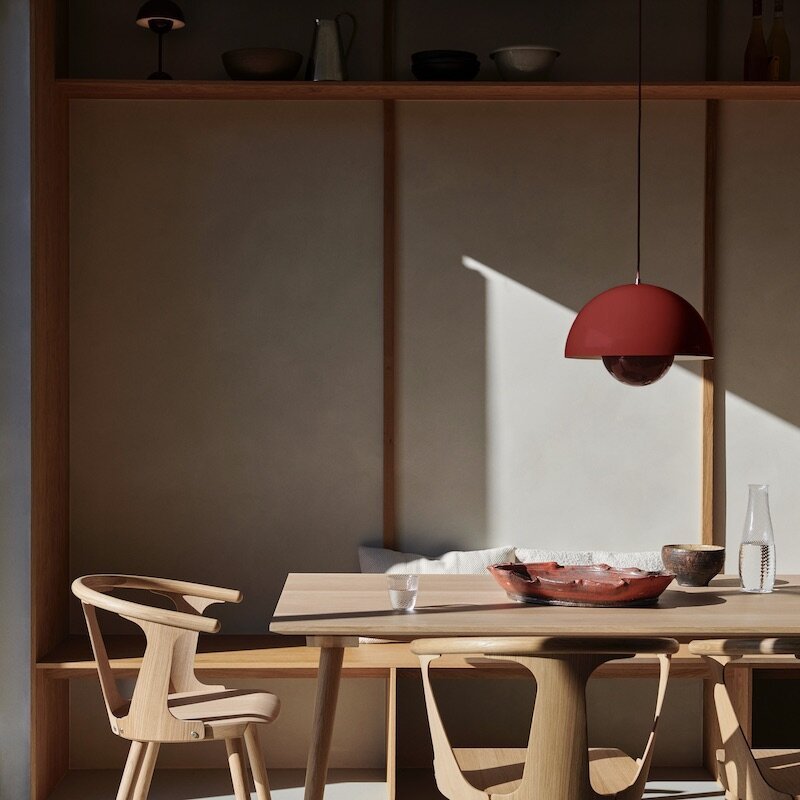 SculptLume - Modern Glazed Pendant Lamp for Elegant Ambiance