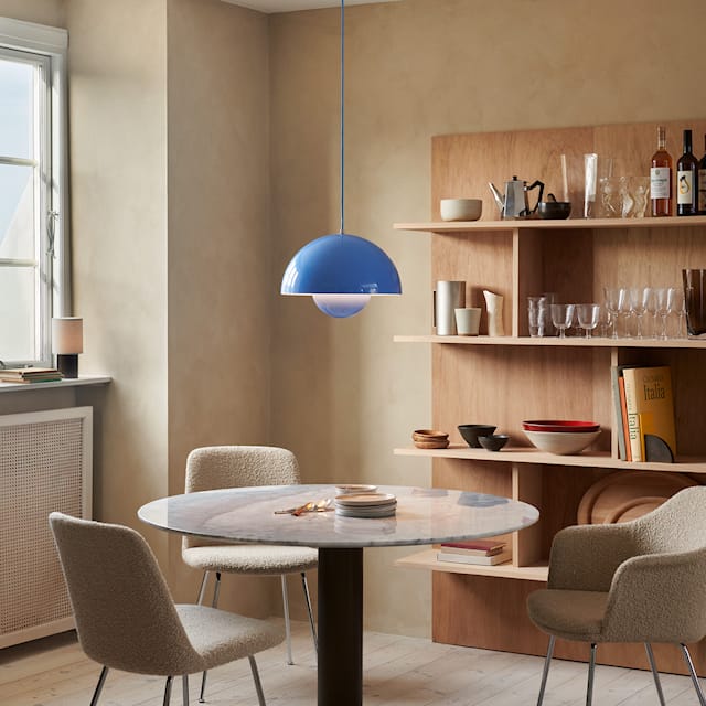 SculptLume - Modern Glazed Pendant Lamp for Elegant Ambiance