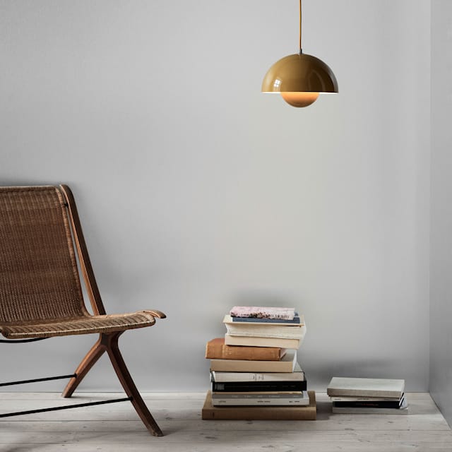 SculptLume - Modern Glazed Pendant Lamp for Elegant Ambiance
