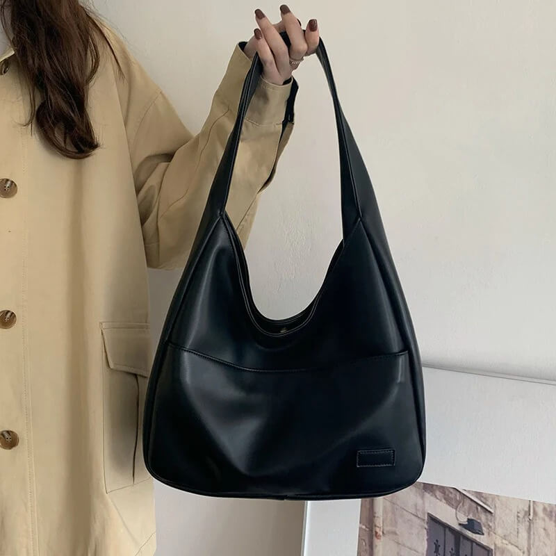 Ruby - Spacious Shoulder Bag with Timeless Elegance and Ample Storage