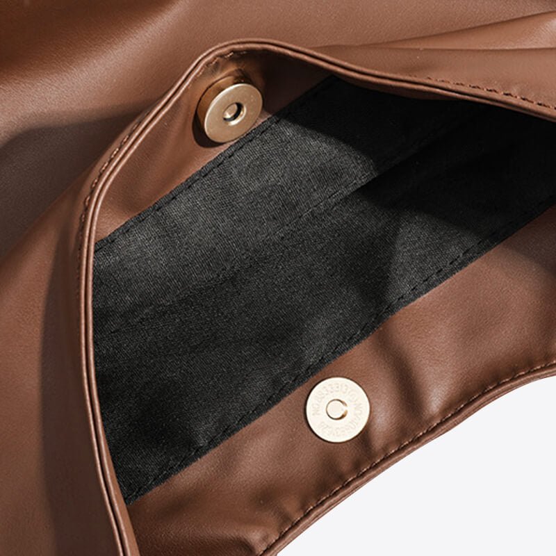 Ruby - Spacious Shoulder Bag with Timeless Elegance and Ample Storage