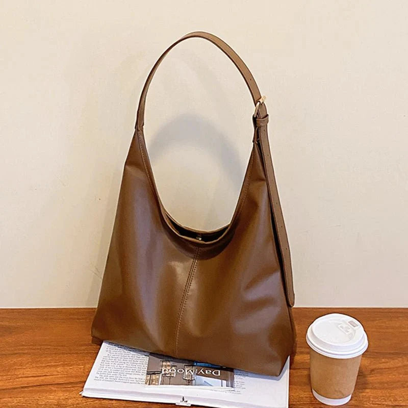 Saffron - Spacious Leather Tote Bag with Elegant Design