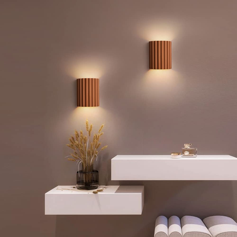 TerraLoom - Stylish Semicircular Wall Light for Modern Home Decor