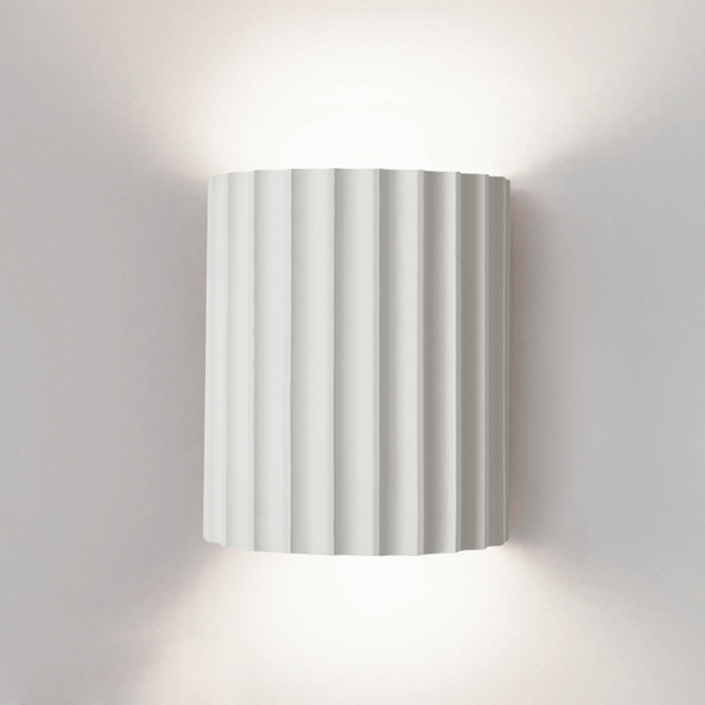 TerraLoom - Stylish Semicircular Wall Light for Modern Home Decor