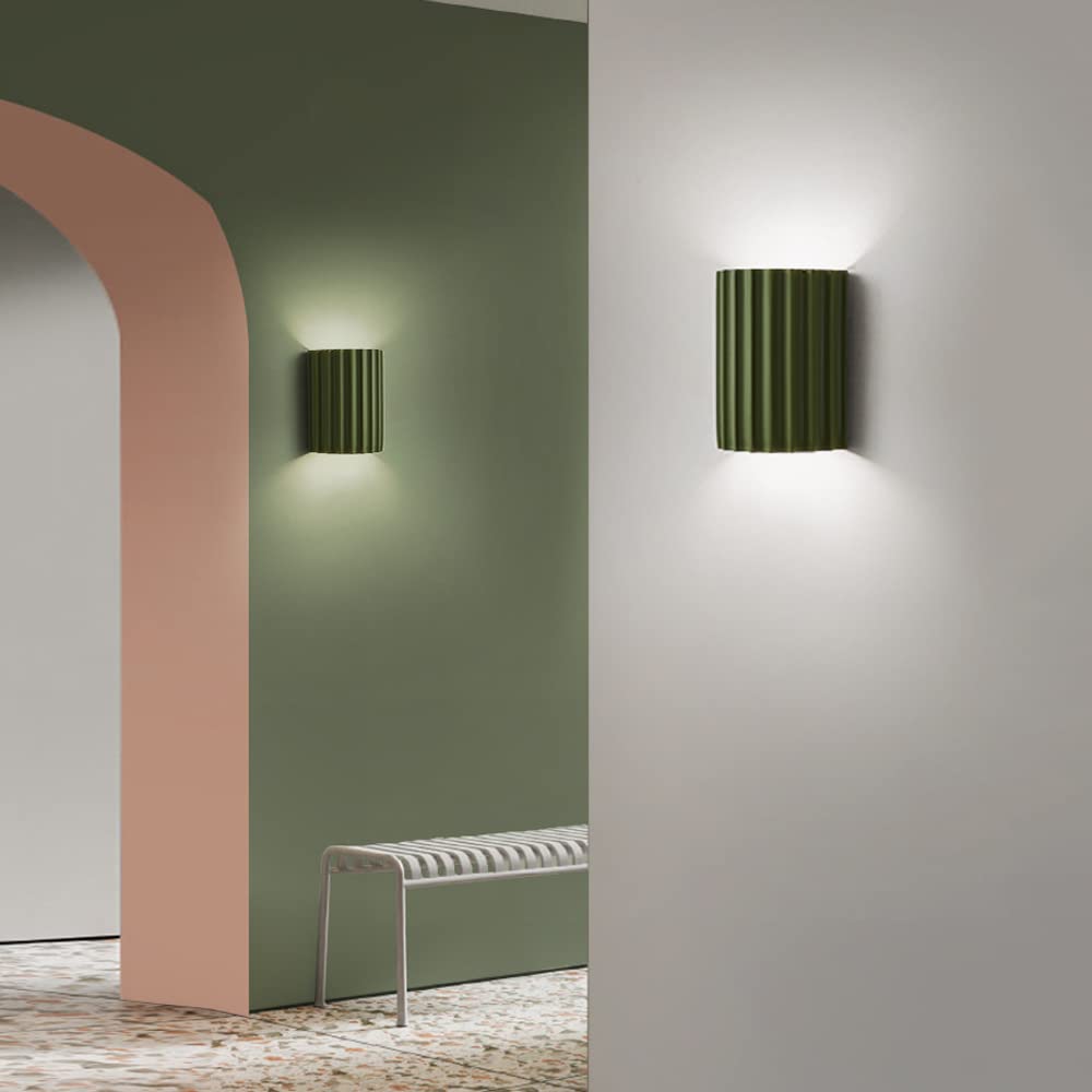 TerraLoom - Stylish Semicircular Wall Light for Modern Home Decor