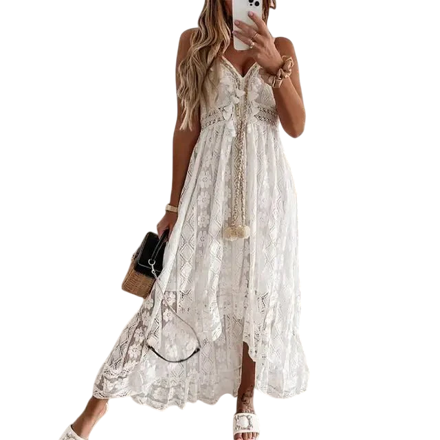 Medea - Romantic Boho Lace Dress with Relaxed Fit and Delicate Details