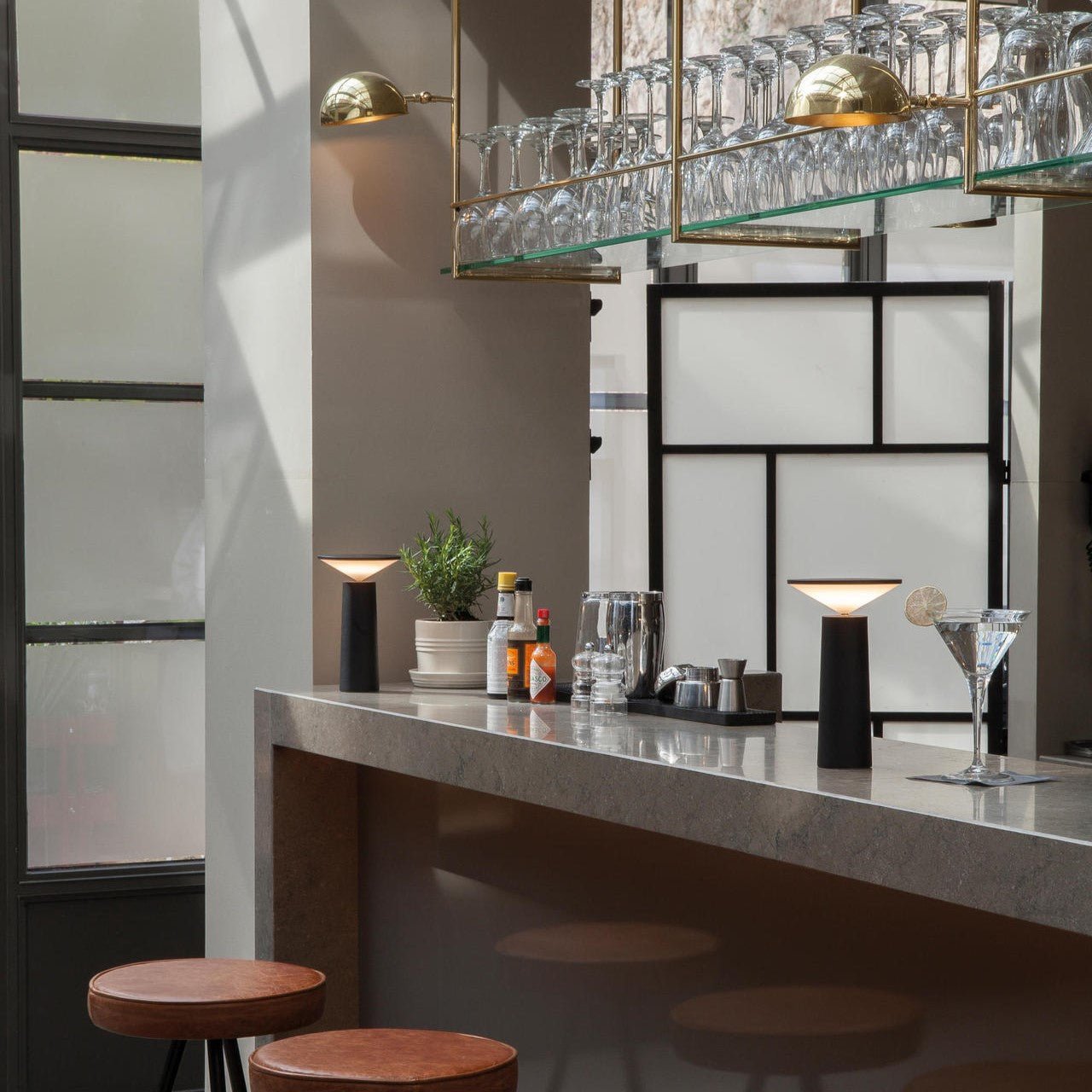 ZenBeam - Modern Swivel Table Lamp with Flexible Light Design