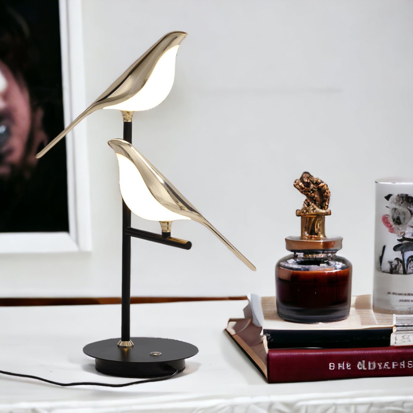 Rhoda - Ombre LED Bird Table Lamp with Playful Design and Warm Light
