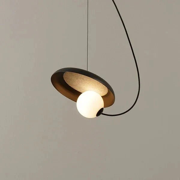QuartzGlow - Stylish Industrial Pendant Light with Warm Illumination
