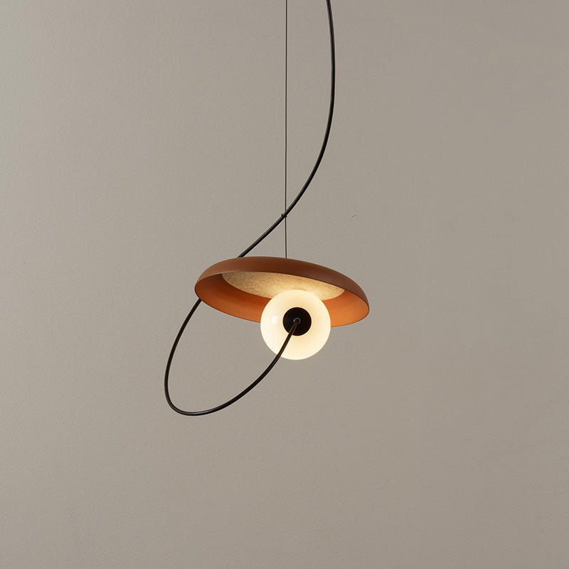QuartzGlow - Stylish Industrial Pendant Light with Warm Illumination