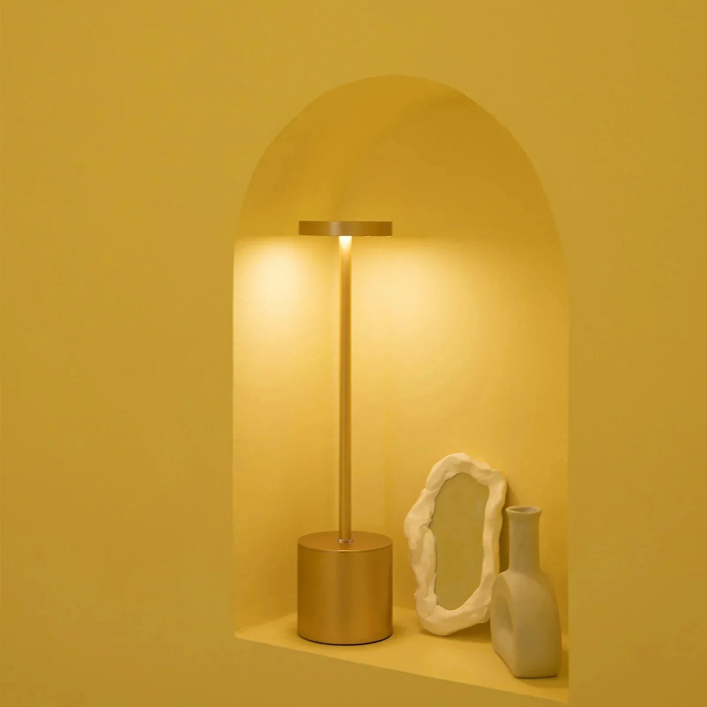 LusterPod - Modern Cordless Touch Lamp with Adjustable Brightness