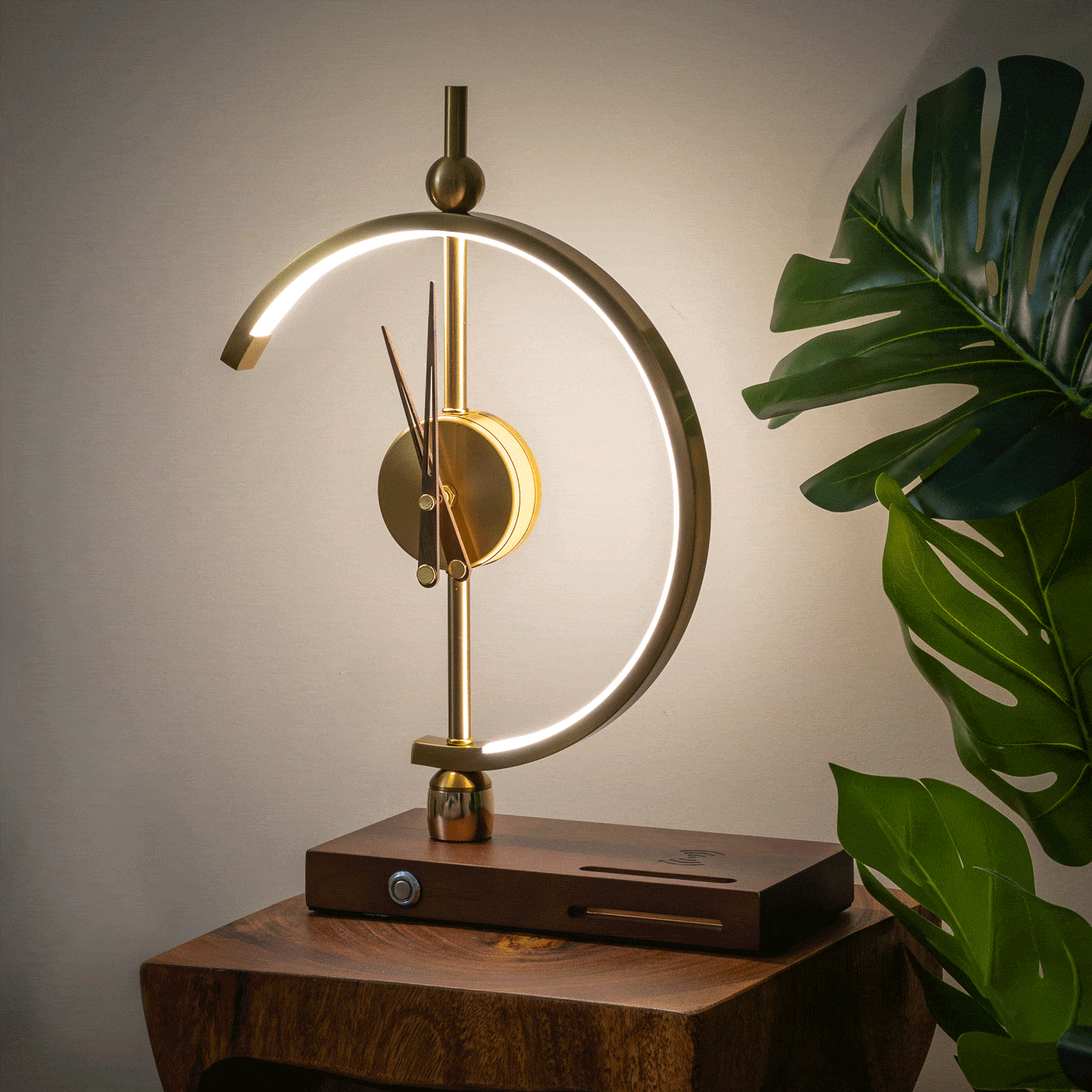 Glowfinity- Stylish Phare Clock Table Lamp with Integrated Light and Modern Design