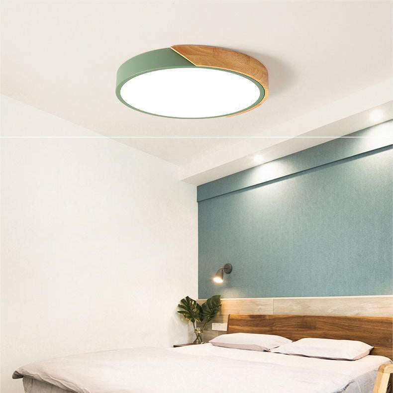 NestGLow - Modern Nordic Wooden Circular Ceiling Light for Elegant Interiors