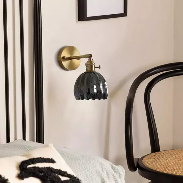 Vera - Retro Flower Bud Tulip Glass Wall Lamp with Elegant Design