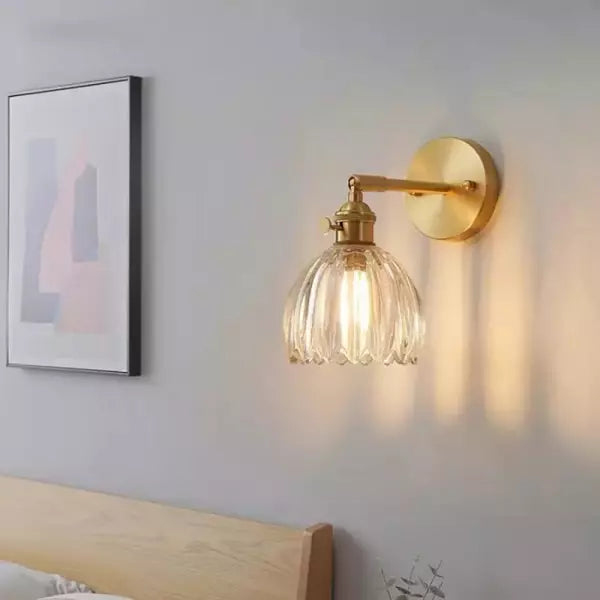 Vera - Retro Flower Bud Tulip Glass Wall Lamp with Elegant Design