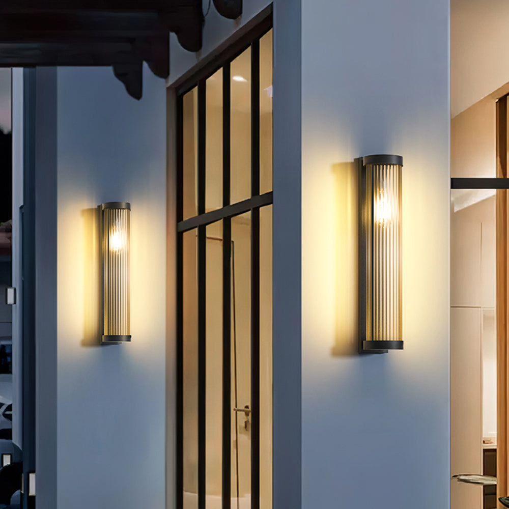 Solvaris – Outdoor Cylindrical Metal & Glass Wall Light
