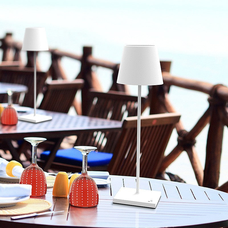LumoHaven - Stylish Dimmable Table Lamp with USB-C Charging Port