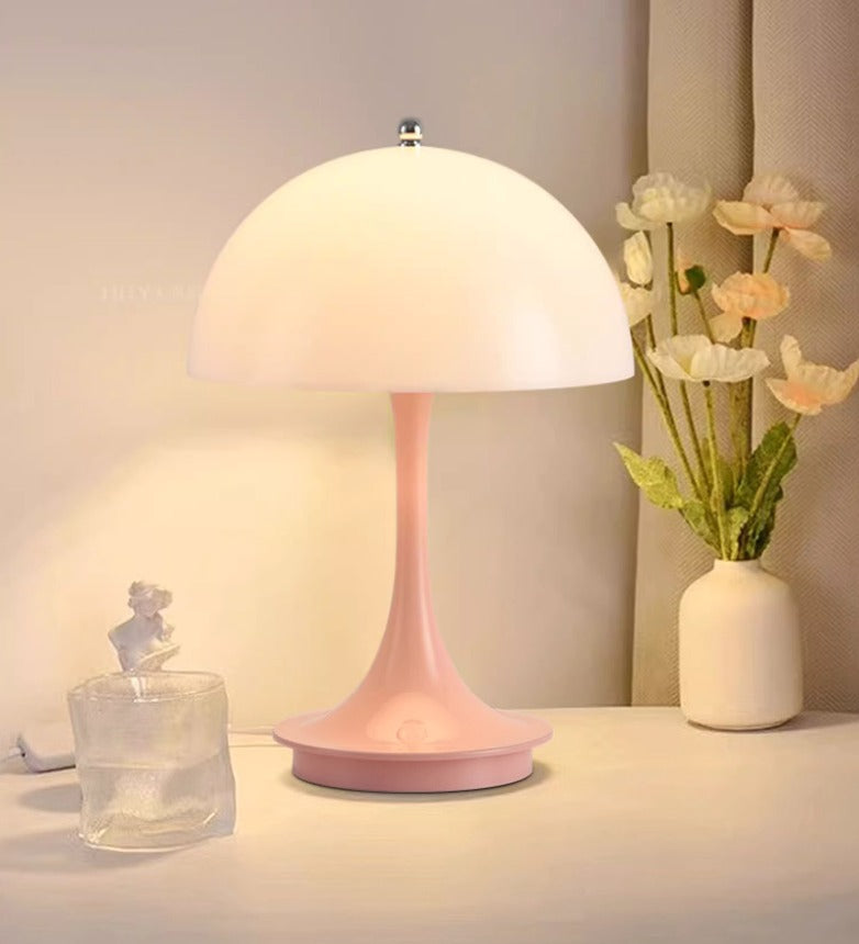 Arabella - Playful Mushroom Table Lamp for a Cozy Atmosphere
