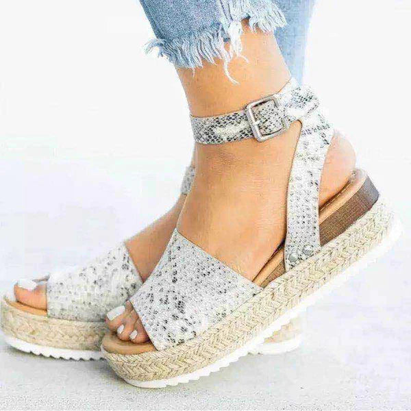 Ava - Stylish Sandals with Woven Sole and Adjustable Ankle Strap