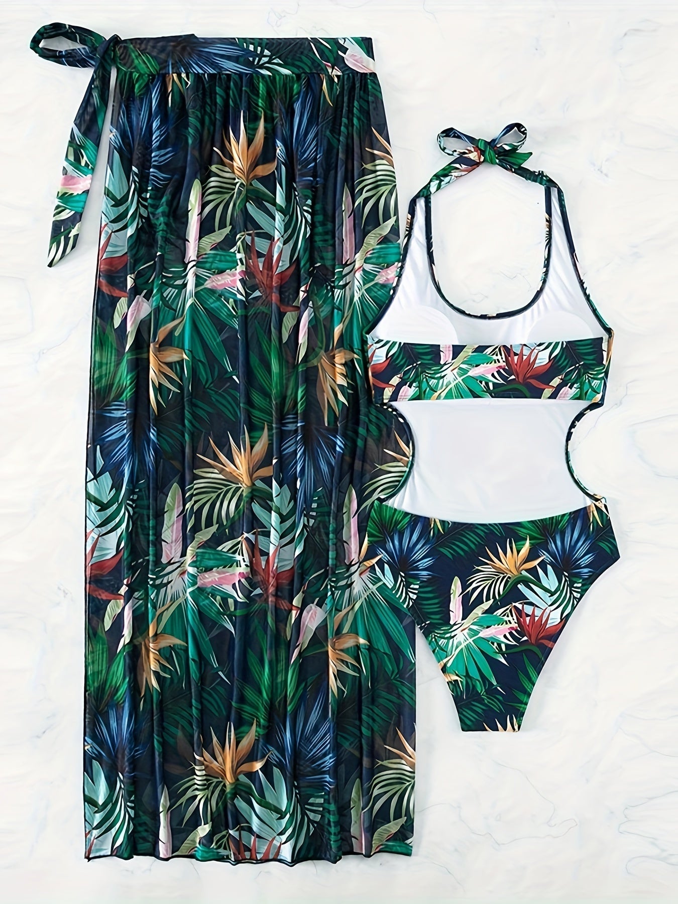 Shirley - Stylish Women's 2-Piece Swimsuit Set with Floral Cover-Up