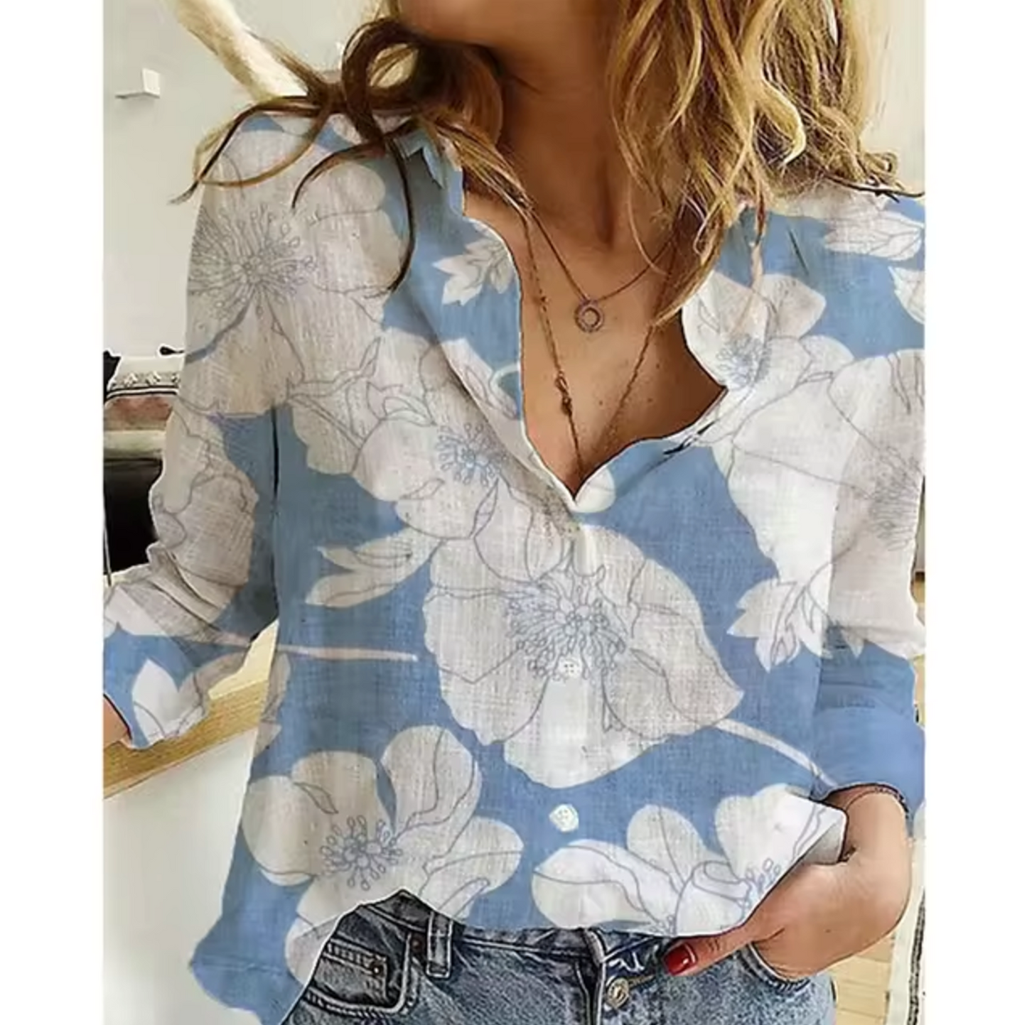 Bonnie - Lightweight Floral Print Blouse with Long Sleeves